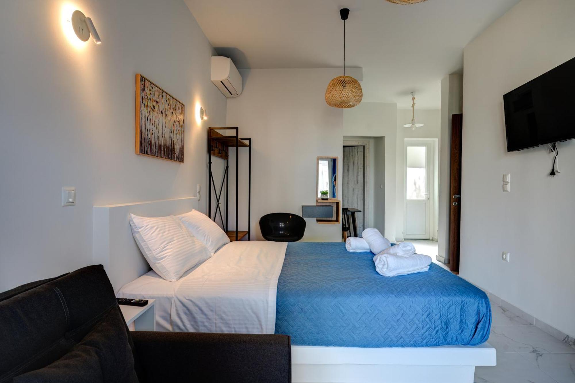 Molos Beachfront Apartments In Diakopto Luaran gambar